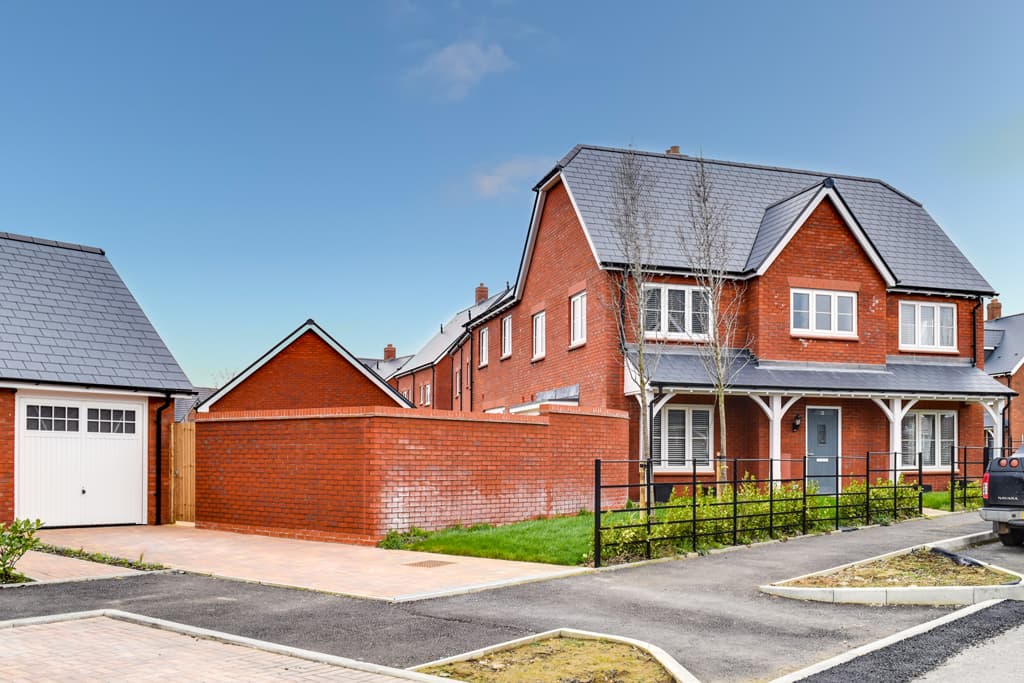 EweMove Estate & Lettings Agents in Swindon